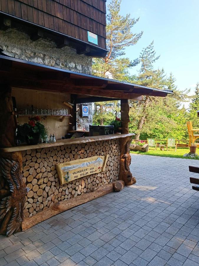 Valvasorjev Dom Pod Stolom Hostel Zirovnica Luaran gambar